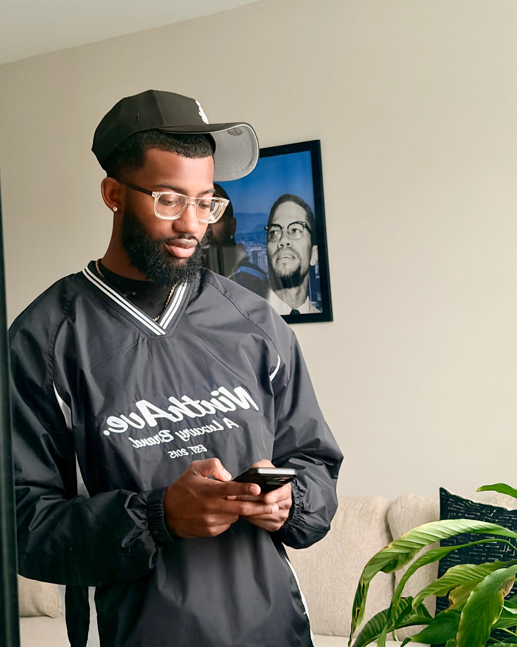 Avenue Luxury Pullover
